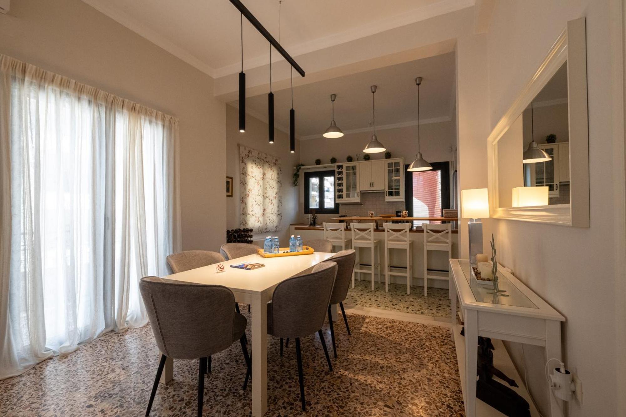 Angelinas Quarters - Kalamata Mediterranean Villas Zewnętrze zdjęcie